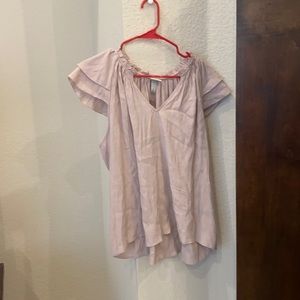 🍩2/$10🍩 WOMENS NWT SHIRT